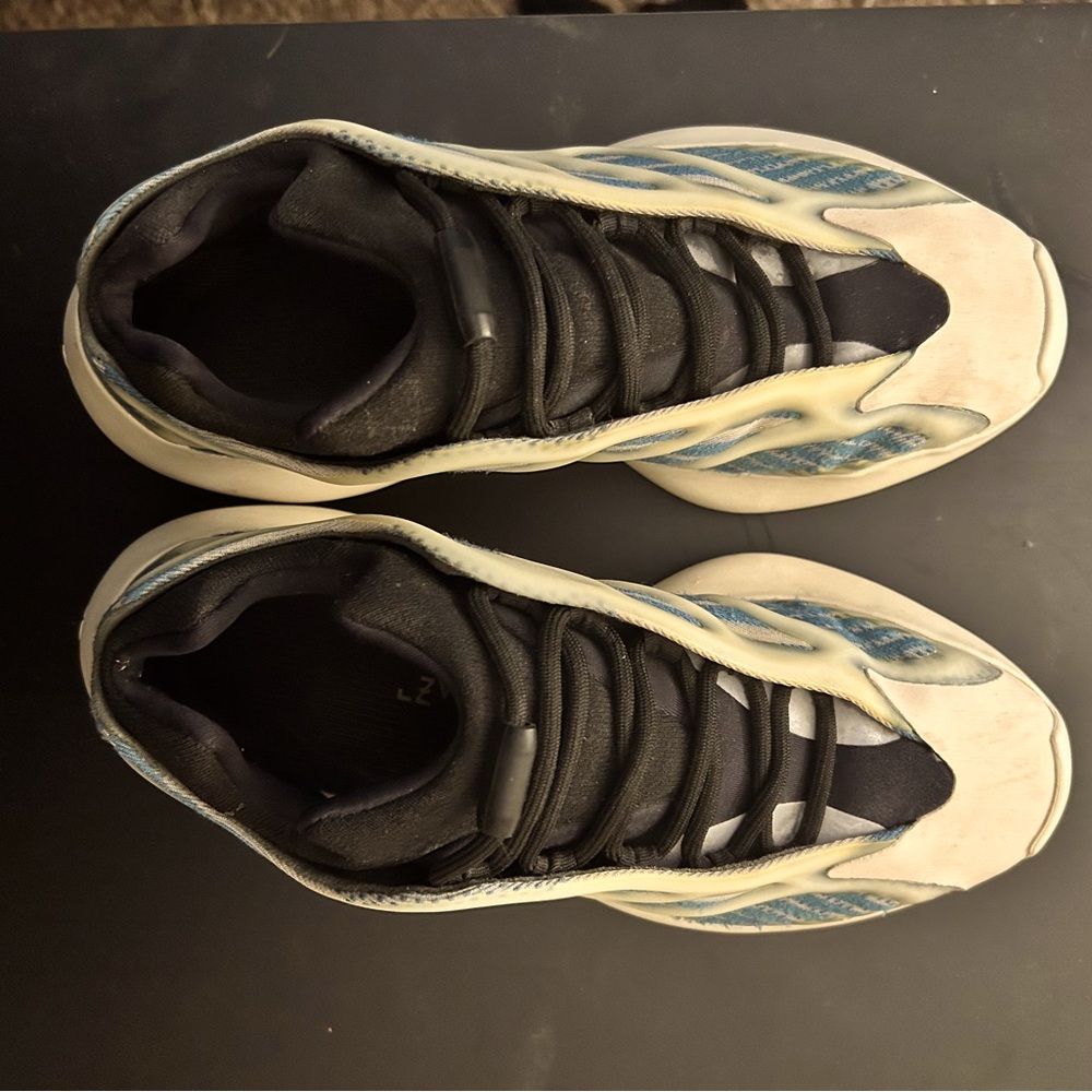 Yeezy 700V3 Kyanite